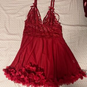 Red medium flowy lingerie